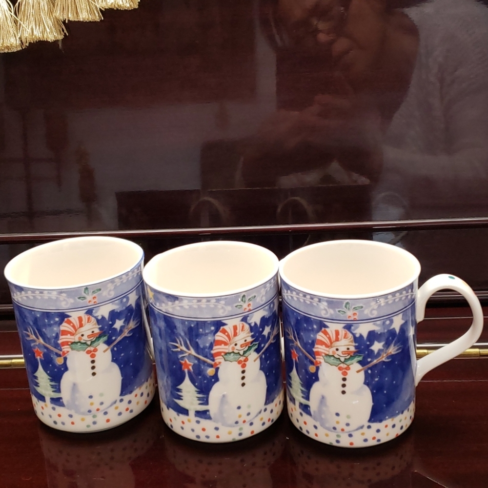 Noritake 3.Mr.snowman  cups